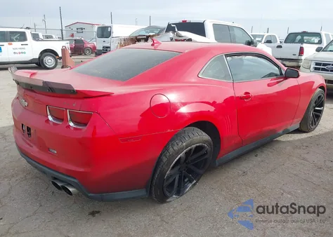 2013 Chevrolet Camaro Zl1 из США, поврежденный, VIN 2G1FL1EP1D9801022